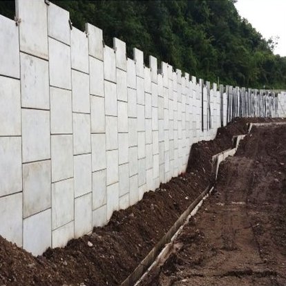 RE Wall